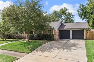 5811 Spruce Forest Dr, Houston, TX 77092 - Photo 1