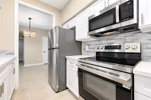 706 Bering Dr, Houston, TX 77057 - Photo 7