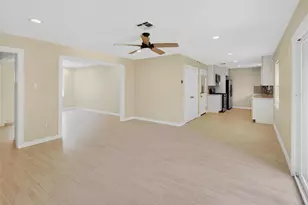 5502 Effingham Dr, Houston, TX 77035 - Photo 7