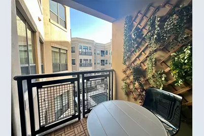 1901 Post Oak Boulevard #3606, Houston, TX 77056 - Photo 17