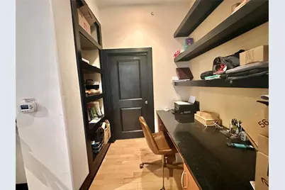 1901 Post Oak Boulevard #3606, Houston, TX 77056 - Photo 9