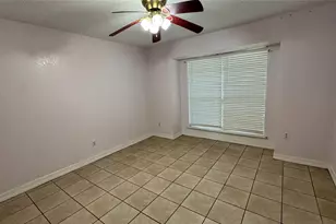 10942 Dunvegan Way, Houston, TX 77013 - Photo 15