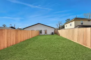 5506 Bacher St St, Houston, TX 77028 - Photo 33