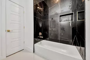 5506 Bacher St St, Houston, TX 77028 - Photo 21