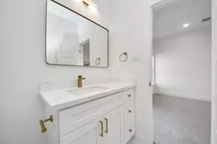 5506 Bacher St St, Houston, TX 77028 - Photo 23