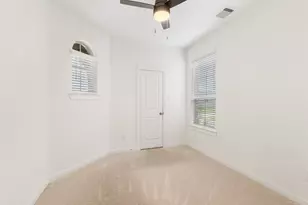 17327 Merigold Hts Dr, Conroe, TX 77302 - Photo 7