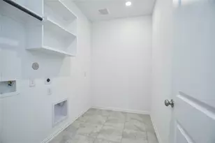 8726 Fairbrook Dr, Missouri City, TX 77459 - Photo 29