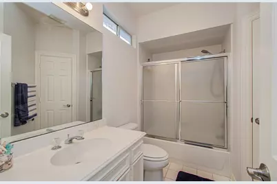 2 English Glade Court, The Woodlands, TX 77381 - Photo 33