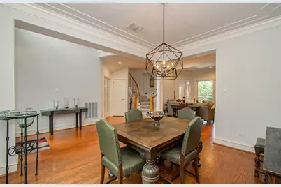2 English Glade Court #2, The Woodlands, TX 77381 - Photo 9
