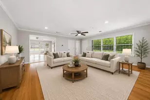 8511 Bluegate St, Houston, TX 77025 - Photo 3