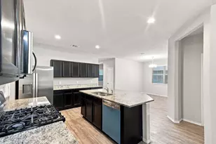 7834 London Tower Ln, Houston, TX 77044 - Photo 17