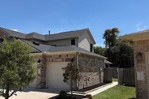 7834 London Tower Ln, Houston, TX 77044 - Photo 3