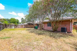 2306 Old Oak Ln, Houston, TX 77339 - Photo 19