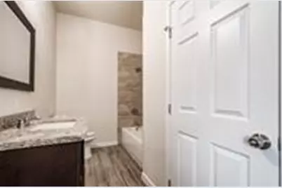 9514 Rhode Island, Houston, TX 77029 - Photo 3