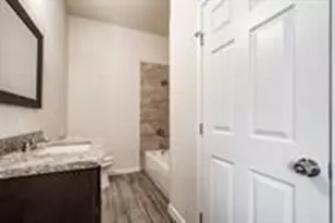 9514 Rhode Island, Houston, TX 77029 - Photo 3