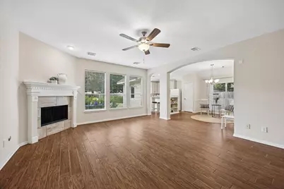 3602 Avey Court, Pearland, TX 77584 - Photo 5