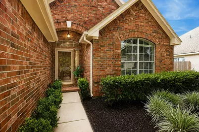 3602 Avey Court, Pearland, TX 77584 - Photo 3