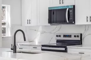 16736 E Ivanhoe, Montgomery, TX 77316 - Photo 5