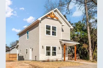 16736 E Ivanhoe, Montgomery, TX 77316 - Photo 1