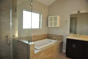 5743 Petty St, Houston, TX 77007 - Photo 35