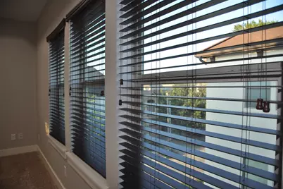 5743 Petty Street, Houston, TX 77007 - Photo 29