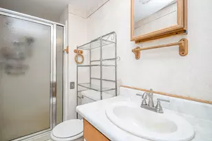 7136 Crownwest St, Houston, TX 77072 - Photo 13