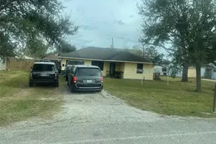 423 West St, Stafford, TX 77477 - Photo 3