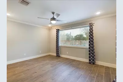 9007 Sharpcrest Street, Houston, TX 77036 - Photo 11