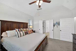 2835 Bisbee Rd, League City, TX 77573 - Photo 15