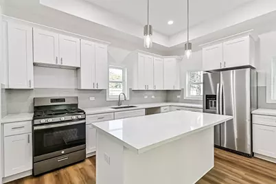 3124 Avenue R 1/2, Galveston, TX 77550 - Photo 17