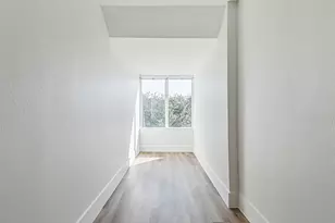 3124 Ave R 1/2, Galveston, TX 77550 - Photo 29