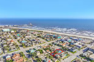 3124 Ave R 1/2, Galveston, TX 77550 - Photo 49