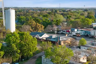 907/915 N Jefferson St, La Grange, TX 78945 - Photo 5