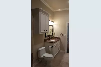 5809 Newcastle Street, Bellaire, TX 77401 - Photo 11