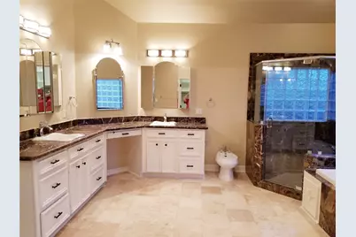 5809 Newcastle Street, Bellaire, TX 77401 - Photo 13