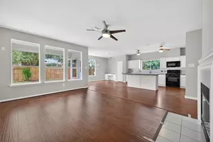 1302 Cross Draw Dr, Houston, TX 77067 - Photo 9