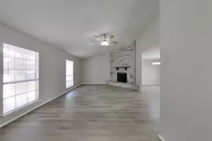 2806 Quail Run Dr, Humble, TX 77396 - Photo 3