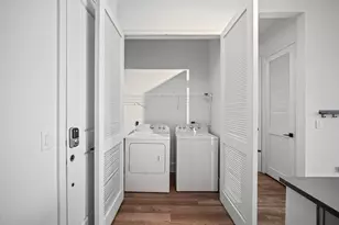 1508 Blodgett St, Houston, TX 77004 - Photo 9
