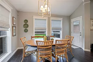 101 Arbor Springs Ln, Dickinson, TX 77539 - Photo 11