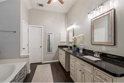 101 Arbor Springs Lane, Dickinson, TX 77539 - Photo 23