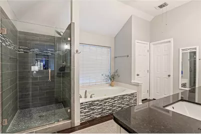 101 Arbor Springs Lane, Dickinson, TX 77539 - Photo 23