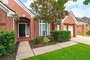 101 Arbor Springs Ln, Dickinson, TX 77539 - Photo 39
