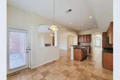 25219 Piney Heights Lane, Spring, TX 77389 - Photo 9