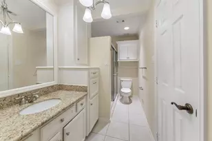 90 W Horizon Ridge Pl, The Woodlands, TX 77381 - Photo 25