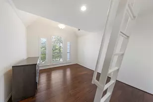 90 W Horizon Ridge Pl, The Woodlands, TX 77381 - Photo 23
