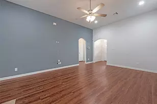 8107 Grandview St, Houston, TX 77051 - Photo 5
