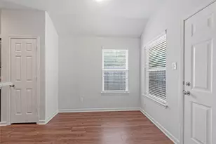 8107 Grandview St, Houston, TX 77051 - Photo 19