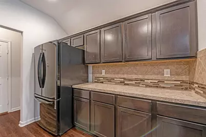 8107 Grandview Street, Houston, TX 77051 - Photo 9