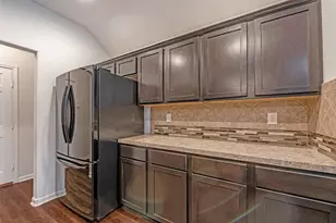 8107 Grandview St, Houston, TX 77051 - Photo 9