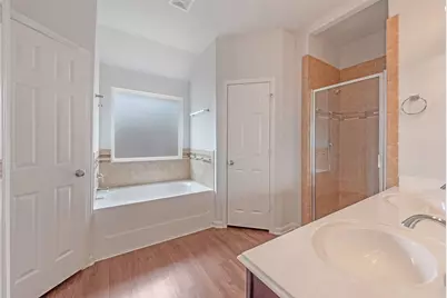 8107 Grandview Street, Houston, TX 77051 - Photo 15